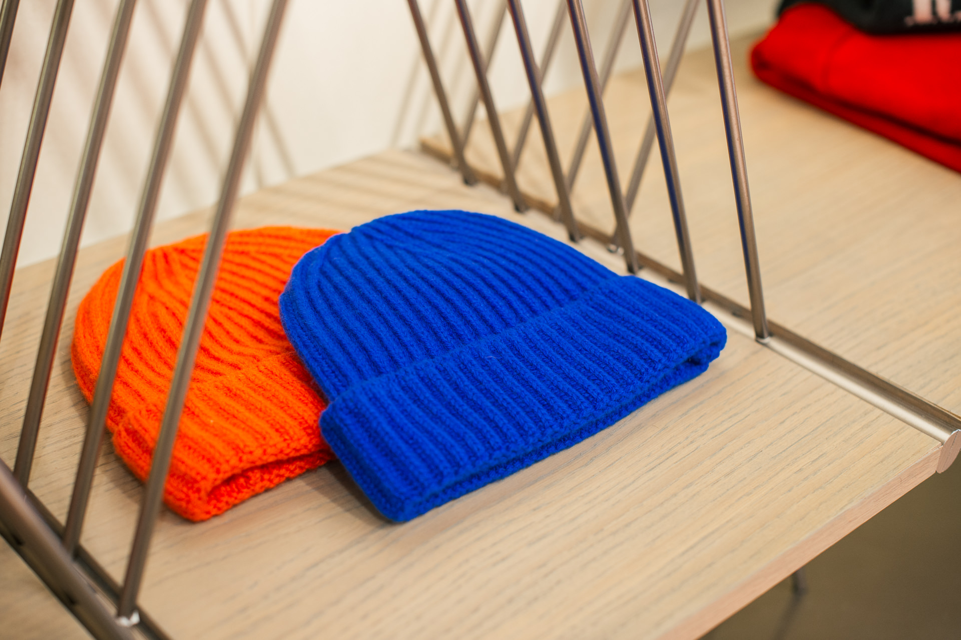 pringle of scotland winter orange and blue hat